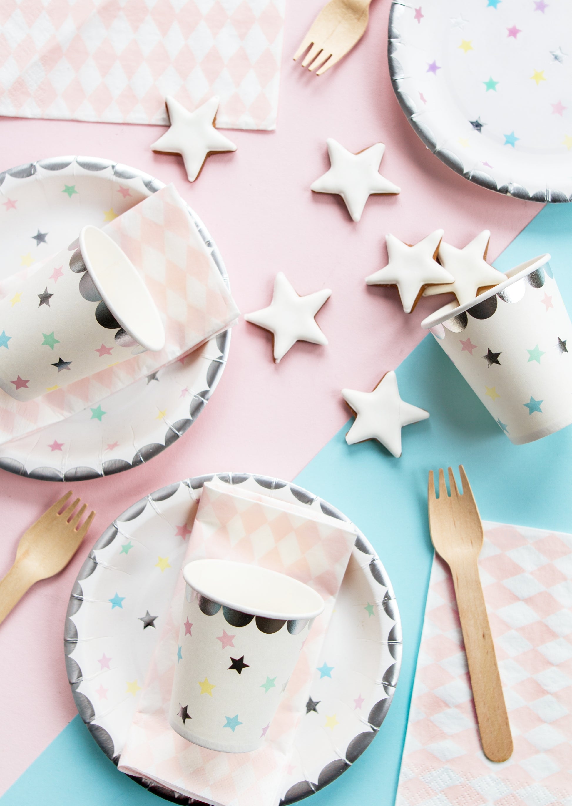 Tableware with pastel stars and silver foil trim – pastel star unicorn birthday